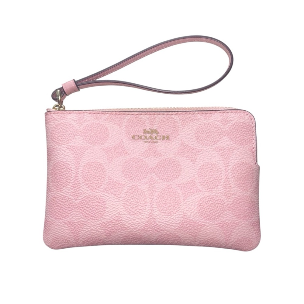 ❌SOLD❌ Coach Powder Pink Corner Zip Wristlet In Signature Canvas🎀